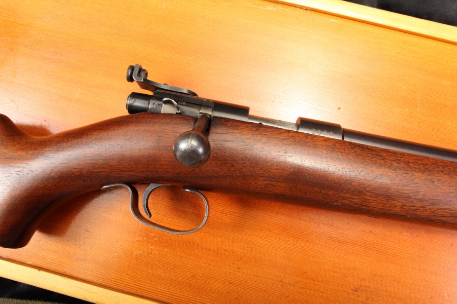 Cased Winchester Model 72 .22 Lr Bolt Action Rifle - 1946 - C&R Ok For